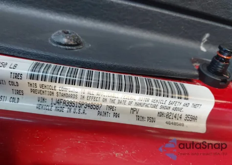 2005 Jeep Wrangler X z USA, uszkodzony, nr VIN 1J4FA39S15P348587